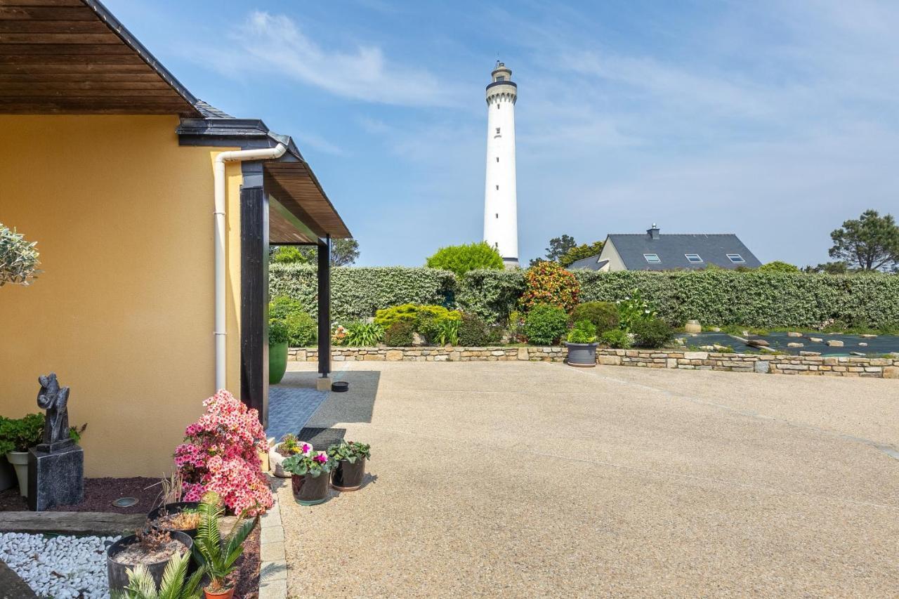 Le Phare De Trezien - Proche Plage Plouarzel Bagian luar foto